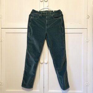 American Eagle Mom Straight Jeans Corduroy Green